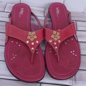 SIZE 8.5. INDIGO by Clark’s leather thongs sandals.